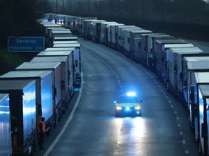 Supporting image for story: Retail chief warns border must reopen by Wednesday as talks continue with France