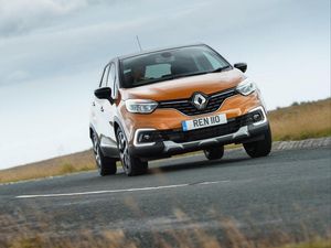 Supporting image for story: UK Drive: Revamped Renault Captur takes on a multitude of rivals