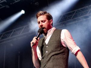 Supporting image for story: Sell out crowd for Kaiser Chiefs at Llanfest - in pictures