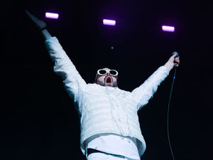 Supporting image for story: Review: Kasabian, Arena Birmingham - with pictures 