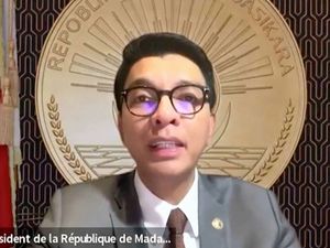 Supporting image for story: Military colonel announces armed forces are taking control in Madagascar