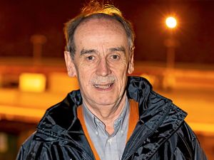 Supporting image for story: Wolves looking to snatch top spot on their travels