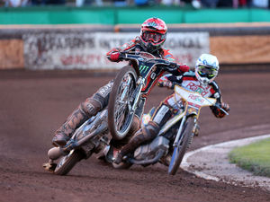 Supporting image for story: GB do it for Tai Woffinden after horror crash