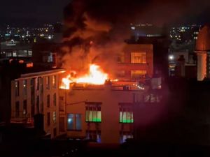 Supporting image for story: Rooftop hotel blaze extinguished by firefighters