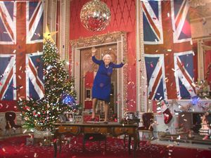 Supporting image for story: What are deepfakes and why are they a concern?