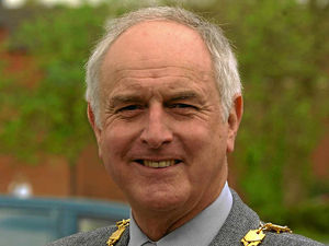 Supporting image for story: Former Market Drayton mayor 'lucky to be alive' after car crash