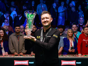 Kyren Wilson celebrates with the Players Championship trophy in Telford (Picture: World Snooker Tour)