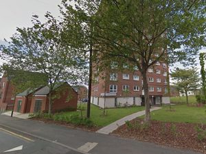 Supporting image for story: Man dies after high-rise flat fire in Kidderminster
