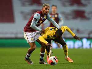 Supporting image for story: Aston Villa 1 Arsenal 0 - Report and pictures