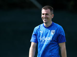 Supporting image for story: Jed Wallace: No manager works harder than West Brom's Carlos Corberan
