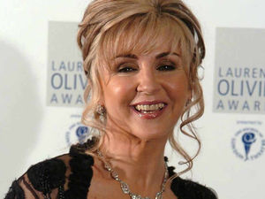 Supporting image for story: Lesley Garrett CBE talks smaller shows, audience requests and why she wants more music in schools ahead of appearances in Market Drayton and Wolverhampton