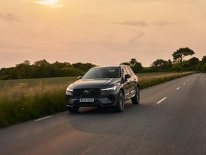 Supporting image for story: The XC60 becomes the best-selling Volvo of all time