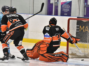Supporting image for story: Brad Day shines in Telford Tigers' shootout win