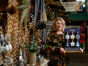 Supporting image for story: Shrewsbury market extending opening hours for run up to Christmas