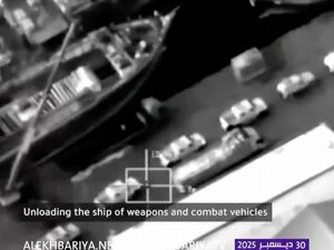 Supporting image for story: Saudi Arabia bombs Yemen port city over UAE weapons shipment for separatists