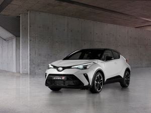 Supporting image for story: Toyota C-HR Hybrid range expands with new GR Sport model