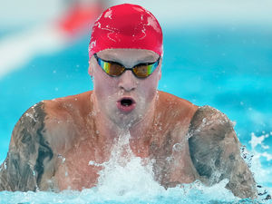 Supporting image for story: Adam Peaty qualifies fastest for 100m breaststroke final