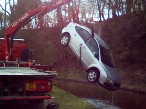 Supporting image for story: Crashed Ford Focus fished out of canal