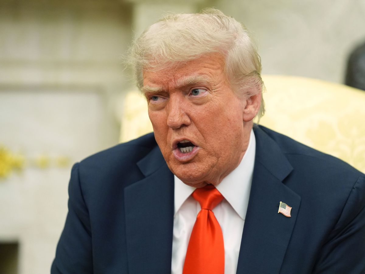 Trump says it might be better to let Ukraine and Russia &lsquo;fight for a while&rsquo;