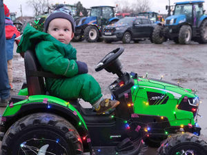 Supporting image for story: 10 spectacular pictures from Kington’s illuminated tractor run