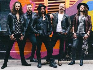 Supporting image for story: Staffordshire rockers Piston back with new single