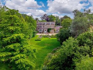 Supporting image for story: Inside the £1 million home offering gorgeous views of the Shropshire countryside