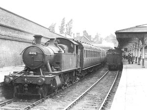 Supporting image for story: New Queen's stay in deepest south Shropshire