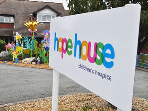 Supporting image for story: Shropshire businesses help raise £100,000 for Hope House Children's Hospices
