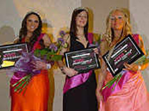 Supporting image for story: Beauties battle for the title