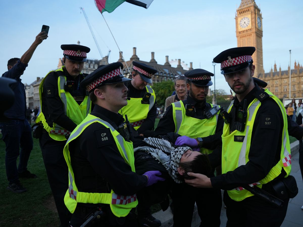 Total of 890 arrests made at central London Palestine Action protest