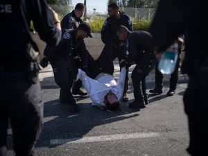 Supporting image for story: Ultra-Orthodox protesters block roads ahead of court ruling on draft exemptions