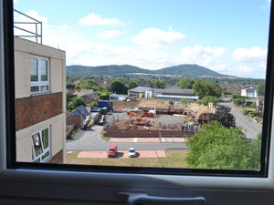 Supporting image for story: High rise living is the tops, say residents at Telford flats