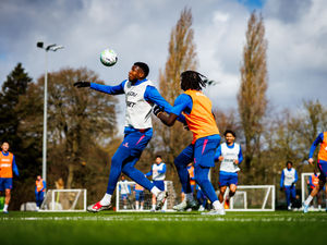 Supporting image for story: Wolves hoping to take improvement into tough Brentford match