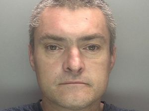 Supporting image for story: Police hunting Brierley Hill man for prison recall