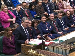 Supporting image for story: Starmer ‘deeply concerned’ by strikes on Gaza and UK ‘in close touch’ with US