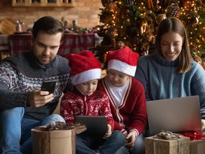 Supporting image for story: Children’s tsar urges parents to ditch their phones during festive family time