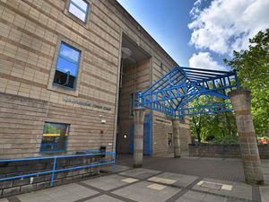 Supporting image for story: Heart of man stabbed at house party suffered 'significant damage', murder trial hears