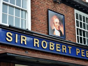 Supporting image for story: Bloxwich pub is open again with new management after £225,000 refurbishment