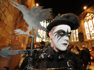 Supporting image for story: Corsets and curiosity at Shrewsbury Steampunk Spectacular - WATCH