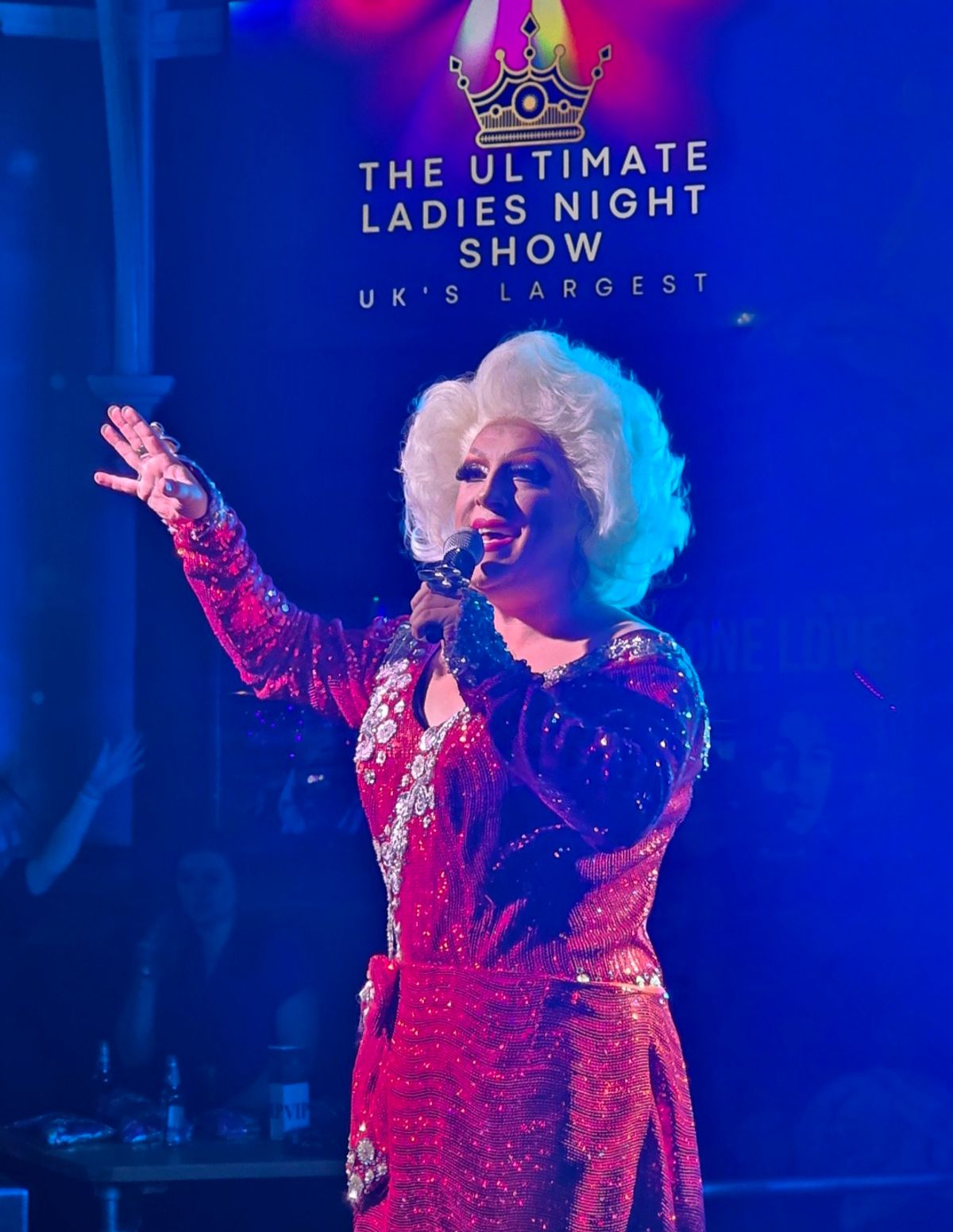 The Ultimate Christmas Cracker Show returns to the Midlands