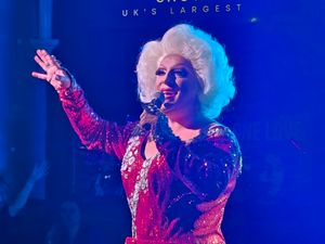 Supporting image for story: 'The Ultimate Christmas Cracker Show' returns to the Midlands