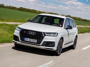 Supporting image for story: UK Drive: Audi’s SQ7 offers all things to all people