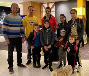 Alona and Zarina with their children