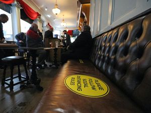 Supporting image for story: MPs to vote on tiered coronavirus plan amid fallout over ‘ignored’ Sage advice