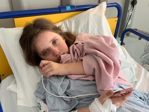 Supporting image for story: Hospital should have stopped surgeon from carrying out procedures, father says