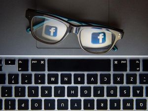 Supporting image for story: Facebook: Just who is watching us? 