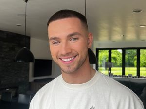 Supporting image for story: Partially sighted Love Island finalist Ron Hall becomes blind charity ambassador