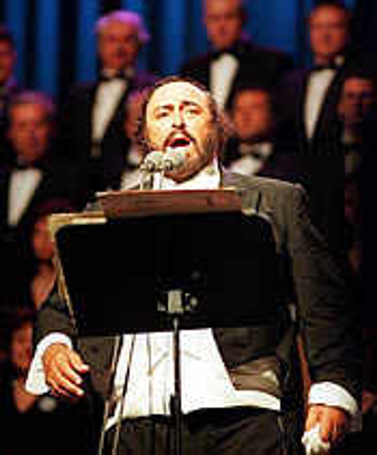 Opera legend Pavarotti dies Shropshire Star