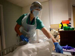 Supporting image for story: First at-home pill to treat Covid-19 approved in the UK