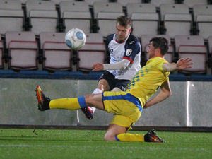 Supporting image for story: AFC Telford 3 Stockport 2 - Report and pictures